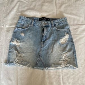 Hollister jeans skirt size 1